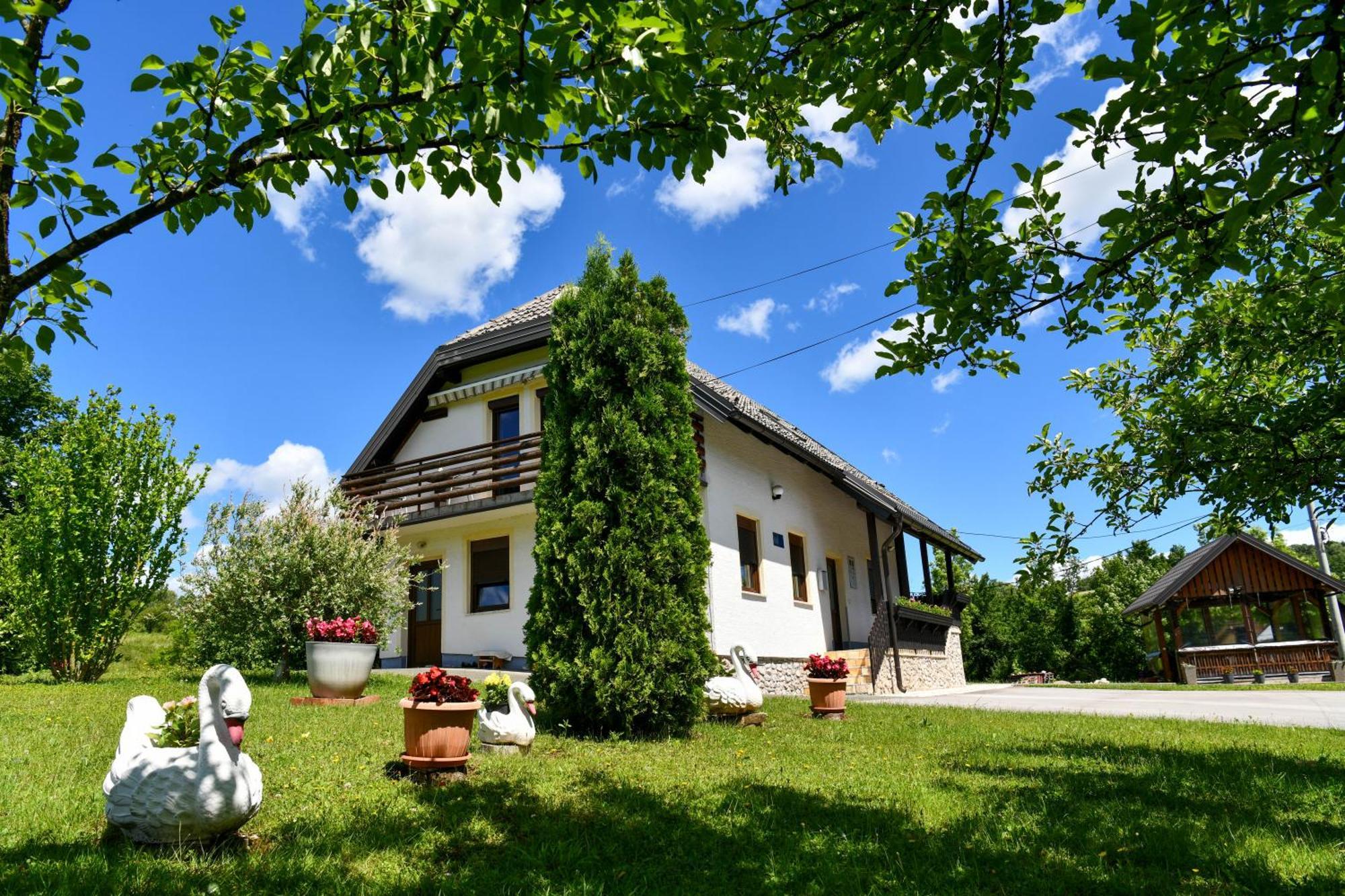Apartment & Rooms Luketic Rastovača Exteriör bild
